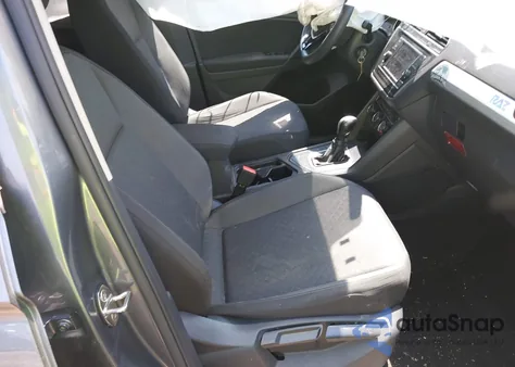 2019 Volkswagen Tiguan 2.0T S z USA, uszkodzony, nr VIN 3VV1B7AX9KM145963